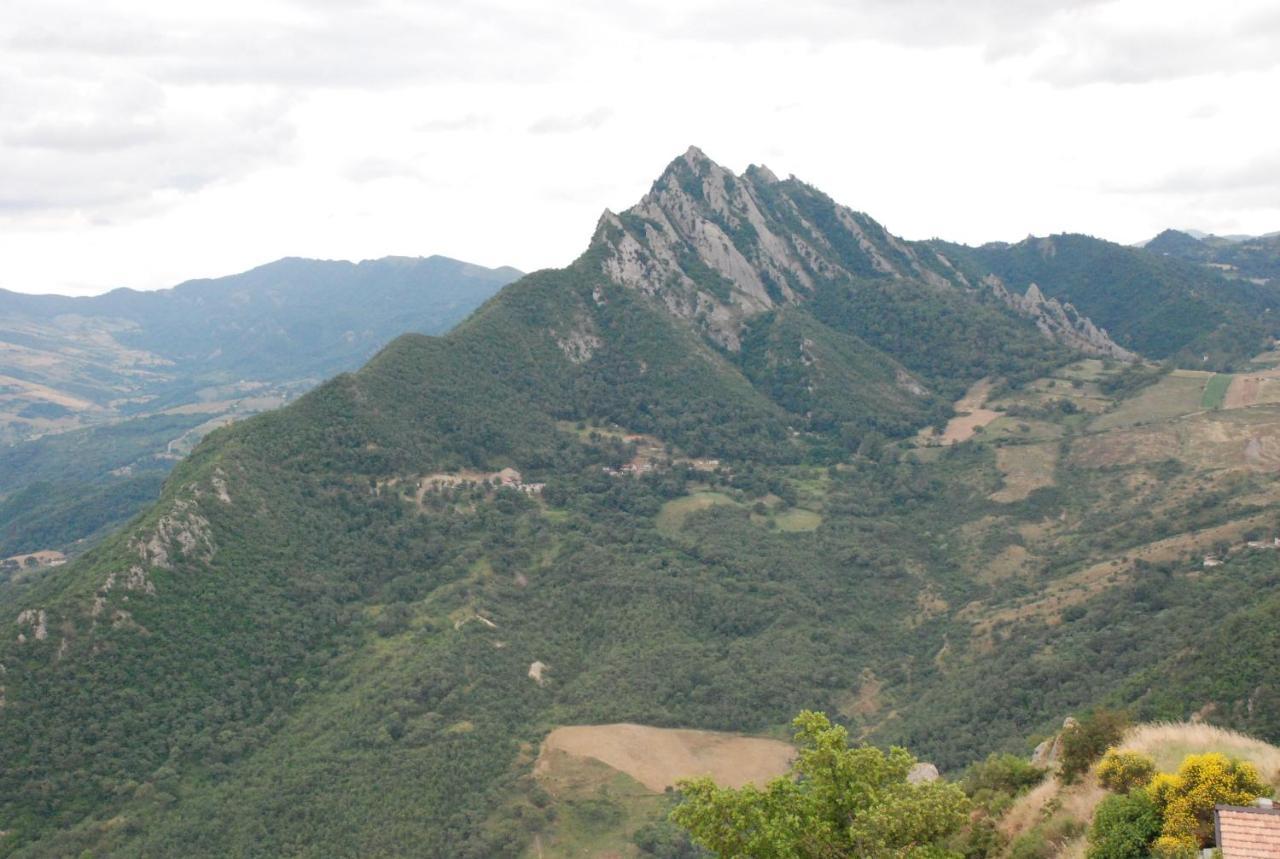 Agriturismo Grotta Dell'Eremita Affittacamere Albano di Lucania Esterno foto