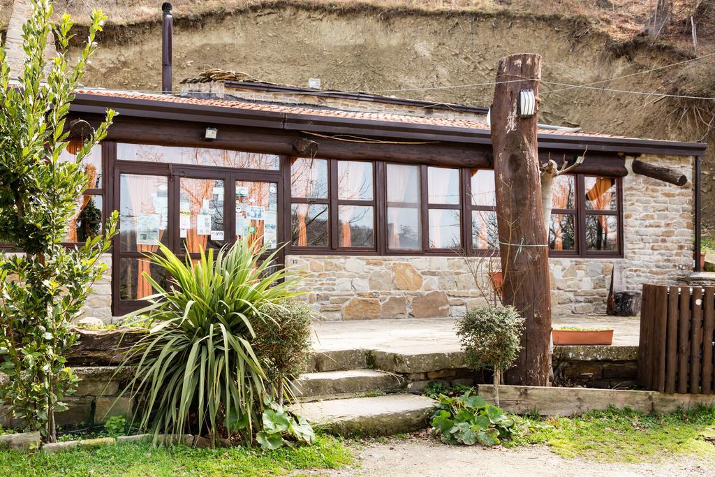 Agriturismo Grotta Dell'Eremita Affittacamere Albano di Lucania Esterno foto