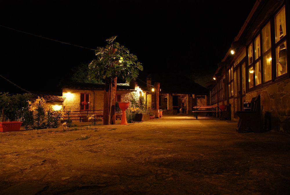 Agriturismo Grotta Dell'Eremita Affittacamere Albano di Lucania Esterno foto